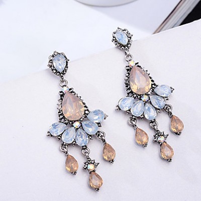 Earring Rhinestone Earrings Set Jewelry Women Wedding / Party Rhinestone / Silver Plated 1 pair Clear